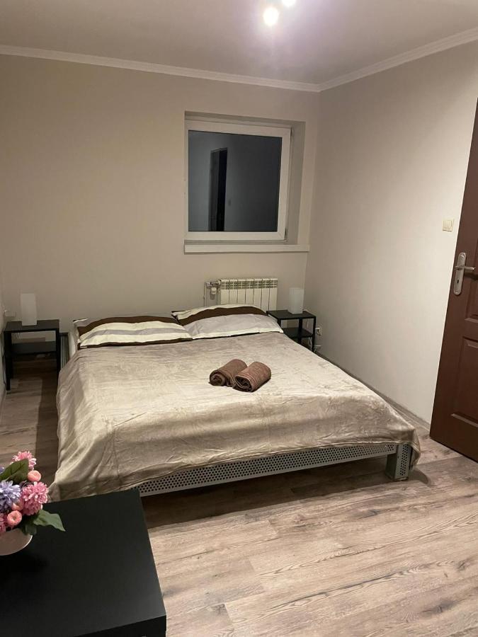 Bed and Breakfast Europa à Koscielec Extérieur photo